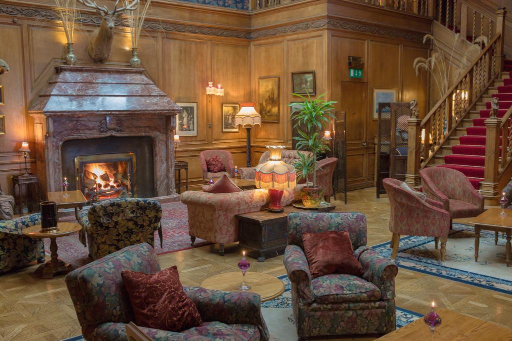 Lands Of Loyal Hotel Alyth Esterno foto