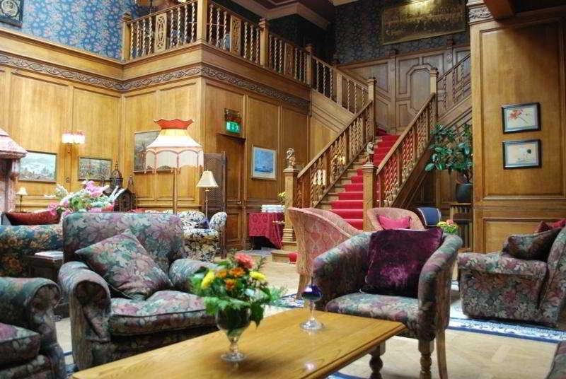 Lands Of Loyal Hotel Alyth Esterno foto