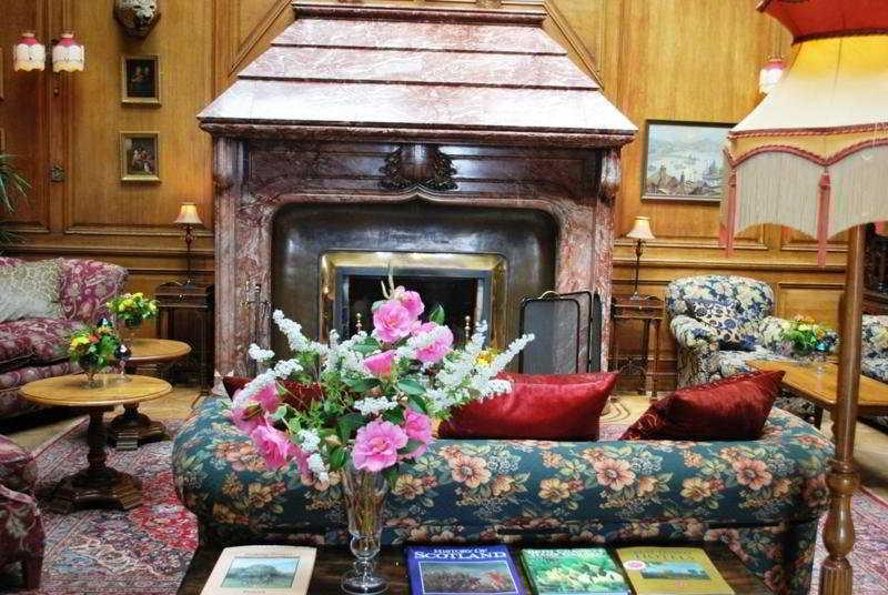 Lands Of Loyal Hotel Alyth Esterno foto